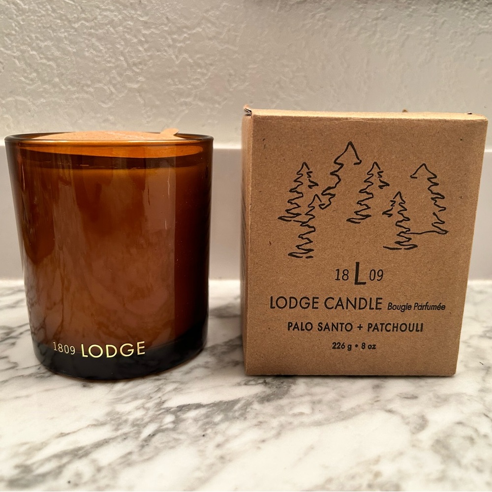 NWT Free People Lodge Candle - Palo Santo & Patchouli - Picture 2 of 3